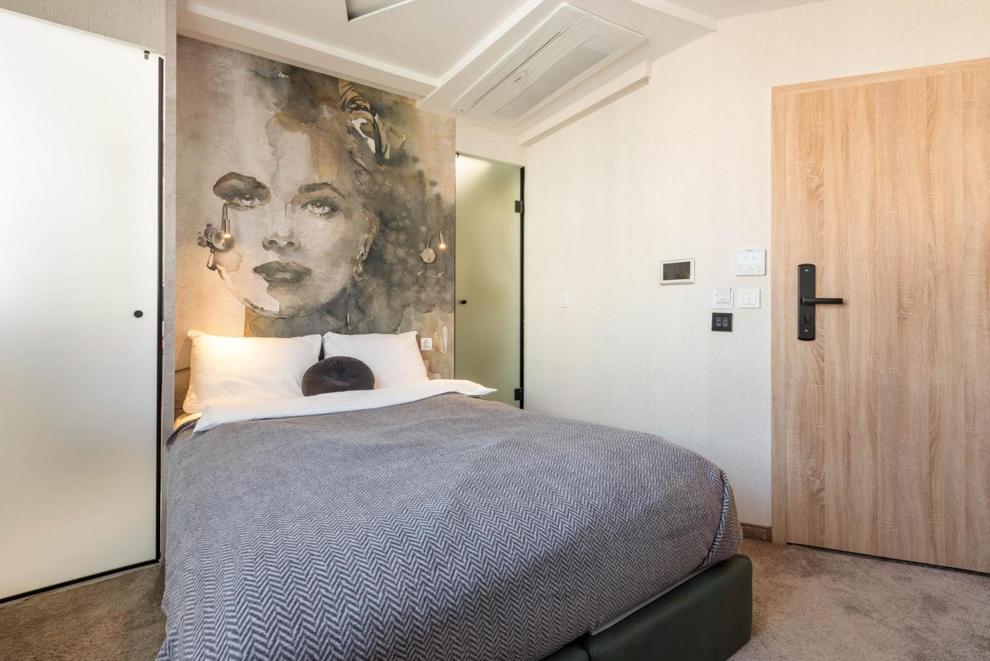 Aurora Hills Hotel Plovdiv Kültér fotó